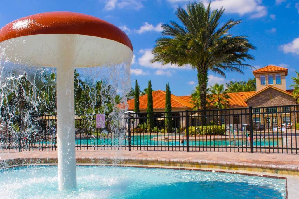 Disney Memories At Tuscana Resort Кисими Екстериор снимка